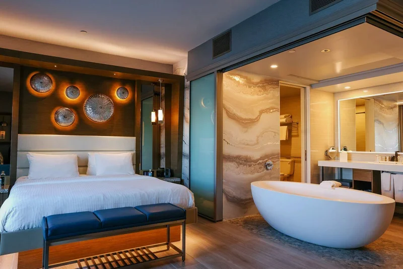 Shade Hotel - Featured hot tub
