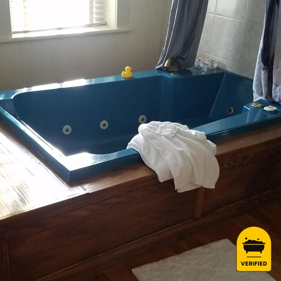 Palace Hotel & Bath House Spa, the water at Eureka Springs
