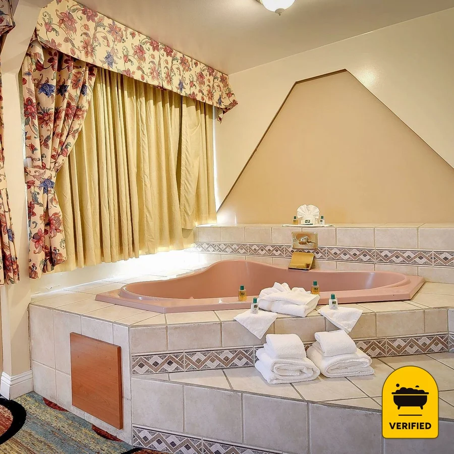 Vagabond Inn Hotels — the water at Long Beach