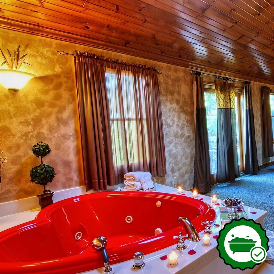 Donna's Premier Cabin Lodging - Verified Jacuzzi In-Room