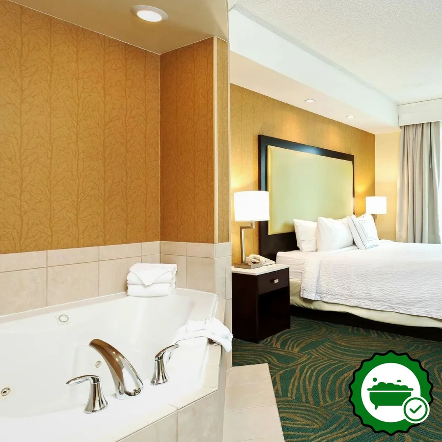 SpringHill Suites Charlotte Lake Norman/Mooresville - Verified Jacuzzi In-Room