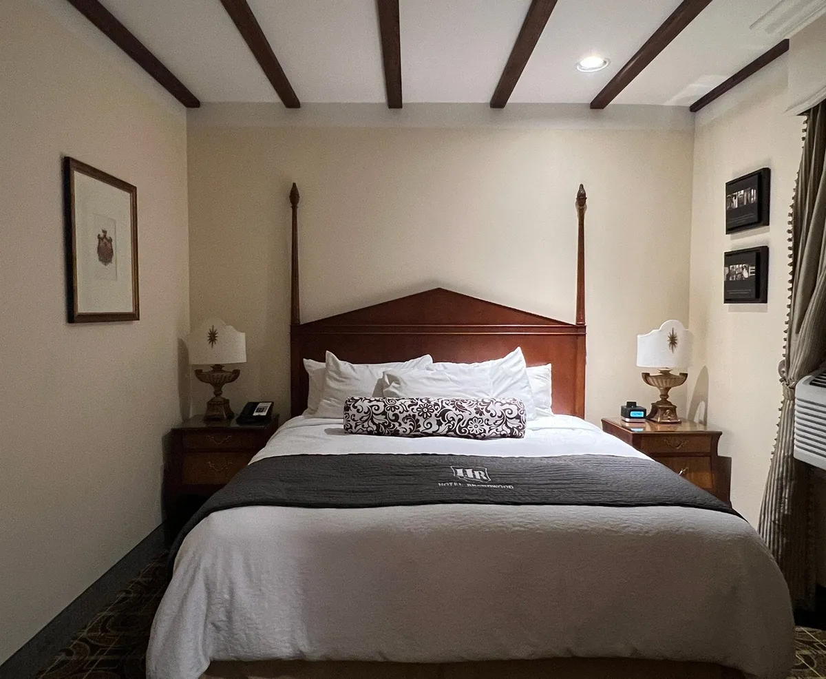 Brand Plaza Hotel - Guest Room image