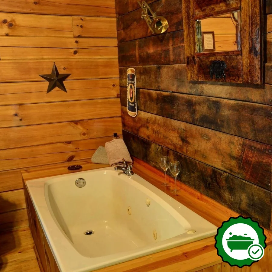 Panther Creek Cabins - Verified Jacuzzi In-Room
