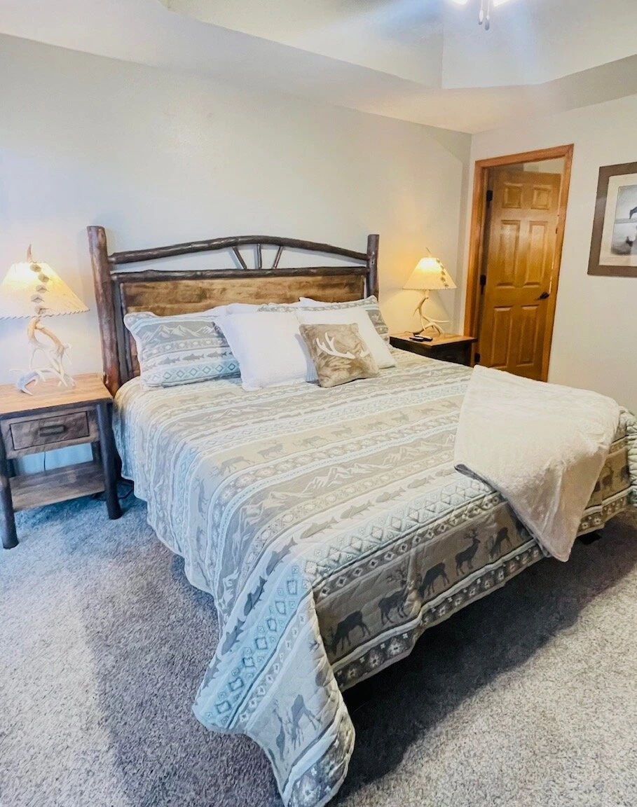 The Village At Indian Point - Guest Room image