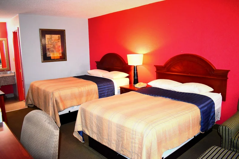 Economy Inn Little Rock - Guest Room image