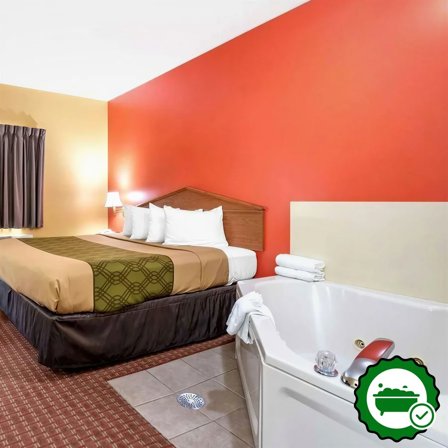 Econo Lodge Louisville Airport - Verified Jacuzzi In-Room