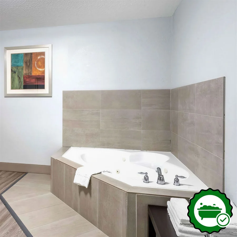 Best Western Plus Orange County - Verified Jacuzzi In-Room