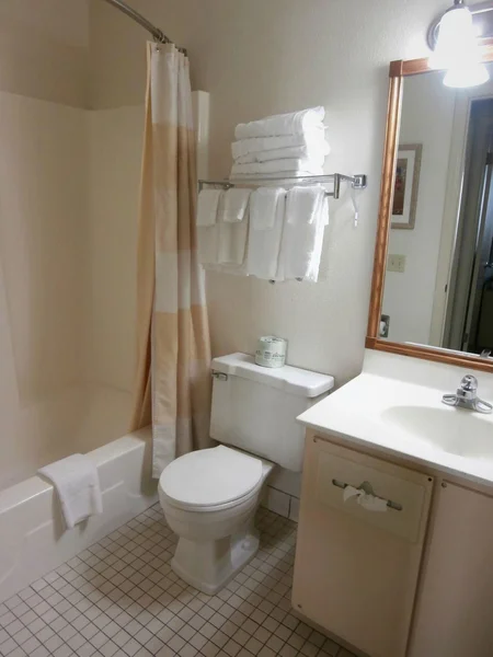 Clinton Inn and Suites - Featured hot tub
