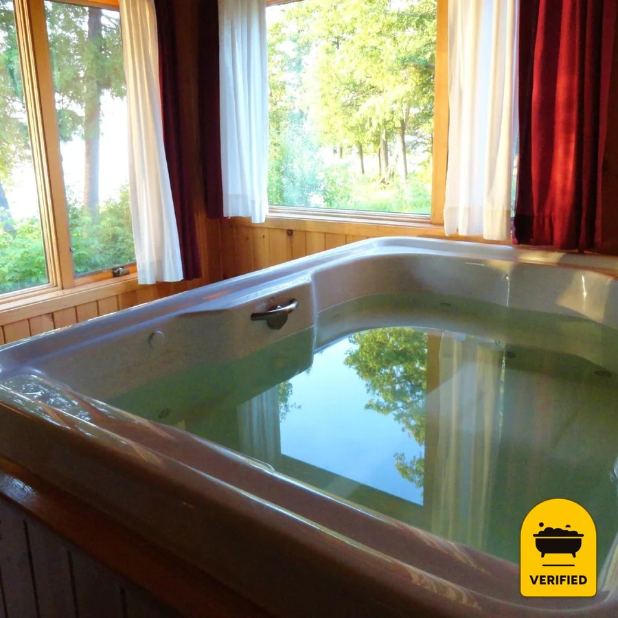 Gunflint Lodge & Outfitters: the Romantic Whirlpool Cabin in Grand Marais, MN