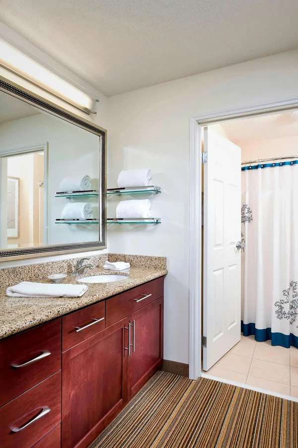 Residence Inn Canton - Featured hot tub