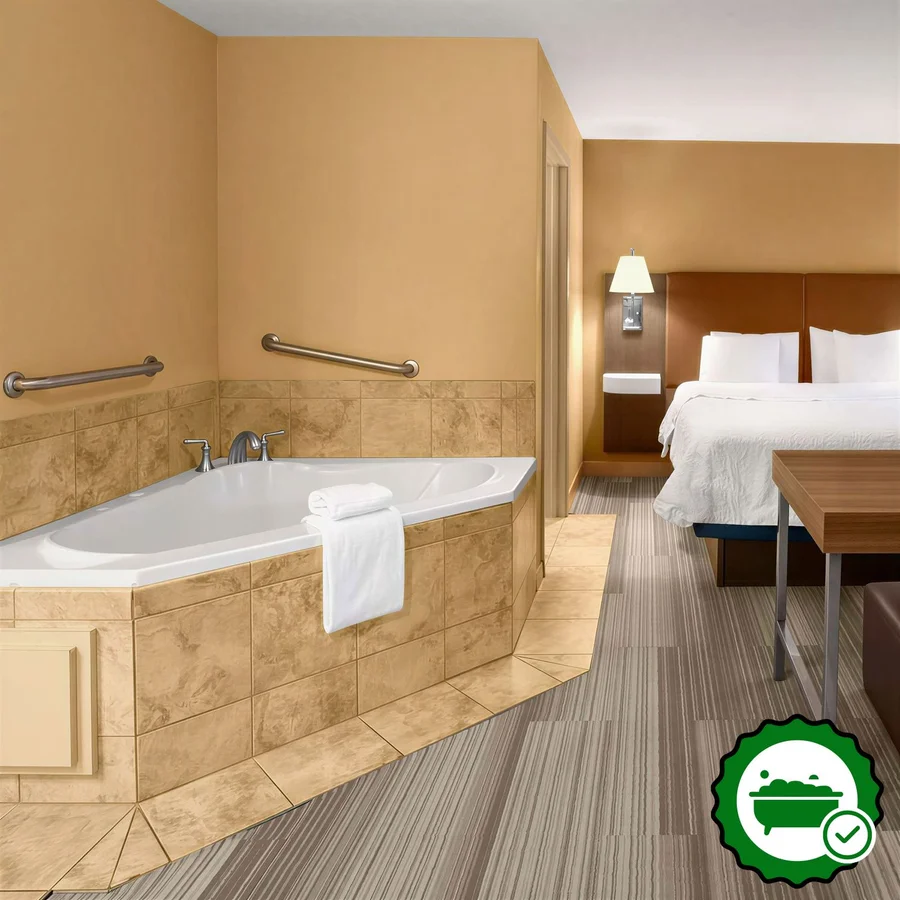 Hampton Inn & Suites Banning-Beaumont - Verified Jacuzzi In-Room