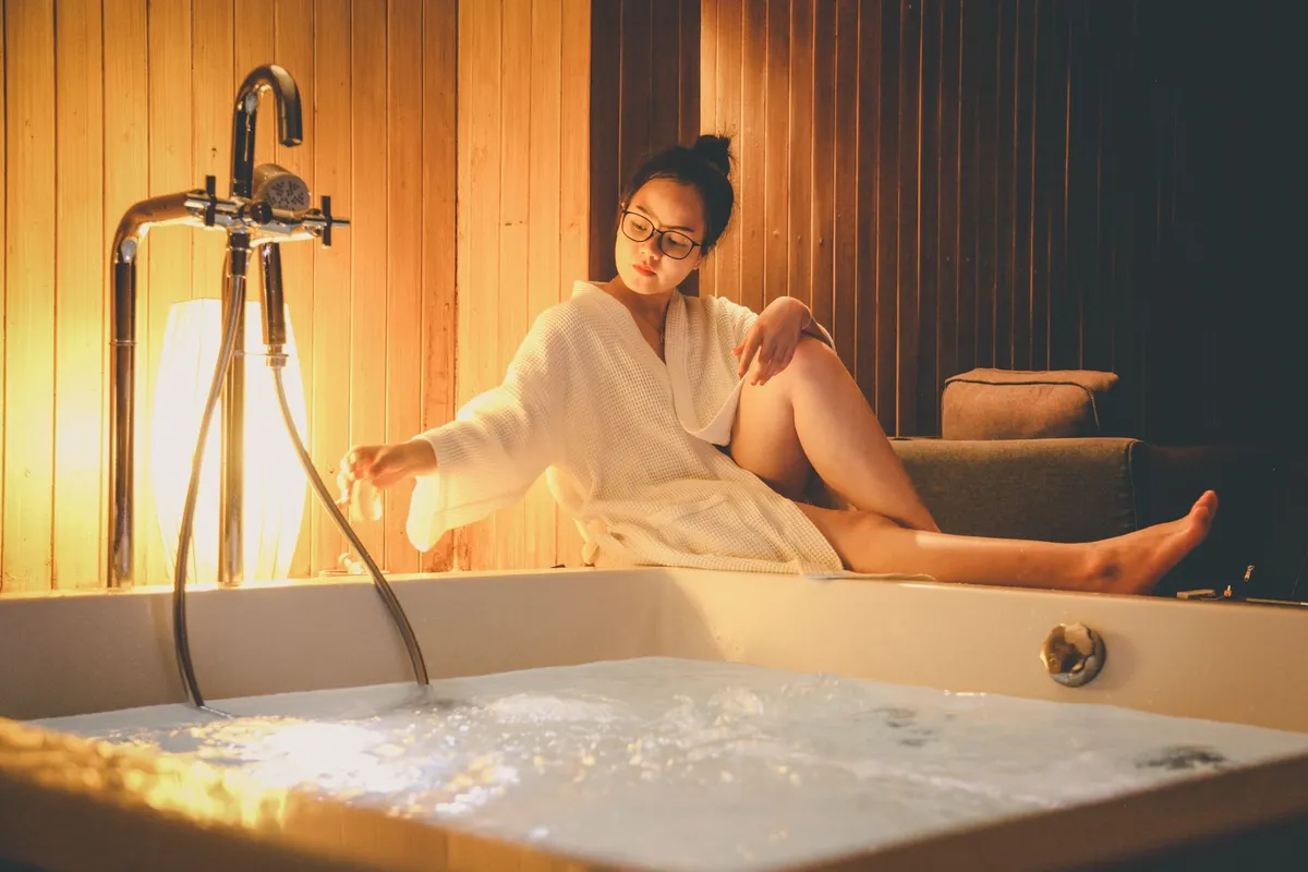 Your First Hotel Hot Tub Soak: A Complete Guide to Comfort and Safety