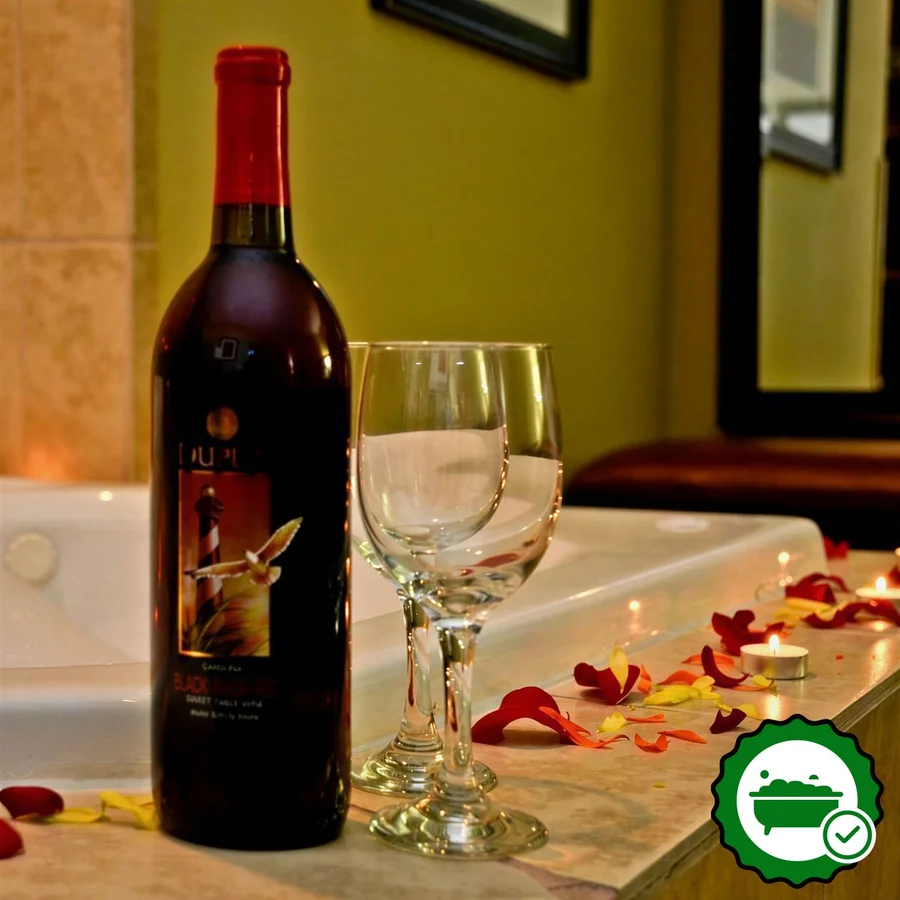 Spark By Hilton Wilmington Carolina Beach Rd - Verified Jacuzzi In-Room