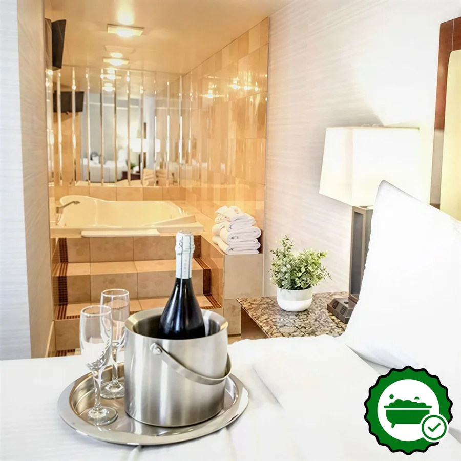 Madison Concourse Hotel and Governor's Club - Verified Jacuzzi In-Room