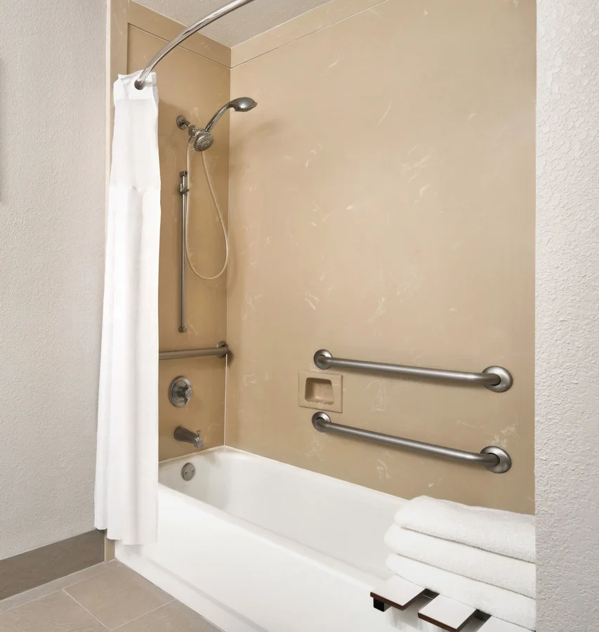 Comfort Suites Shenandoah-The Woodlands - Featured hot tub