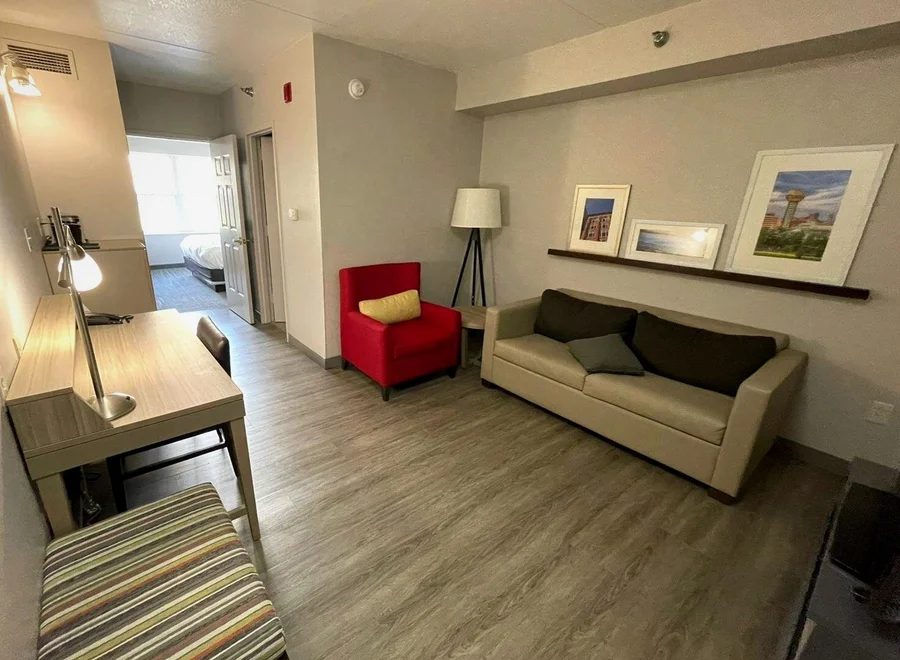 Country Inn & Suites by Radisson, Knoxville West, TN - Guest Room image