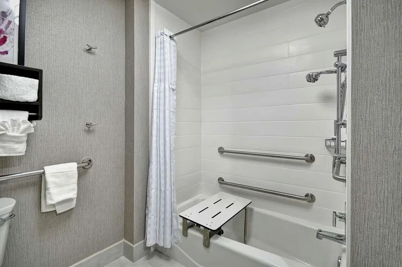 Homewood Suites by Hilton Tyler - Featured hot tub