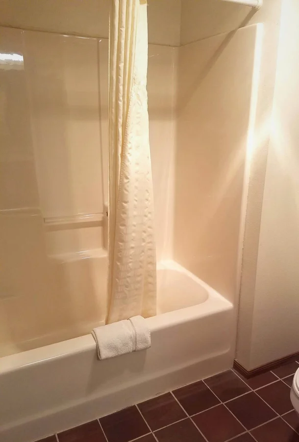 Roosevelt Inn - Featured hot tub