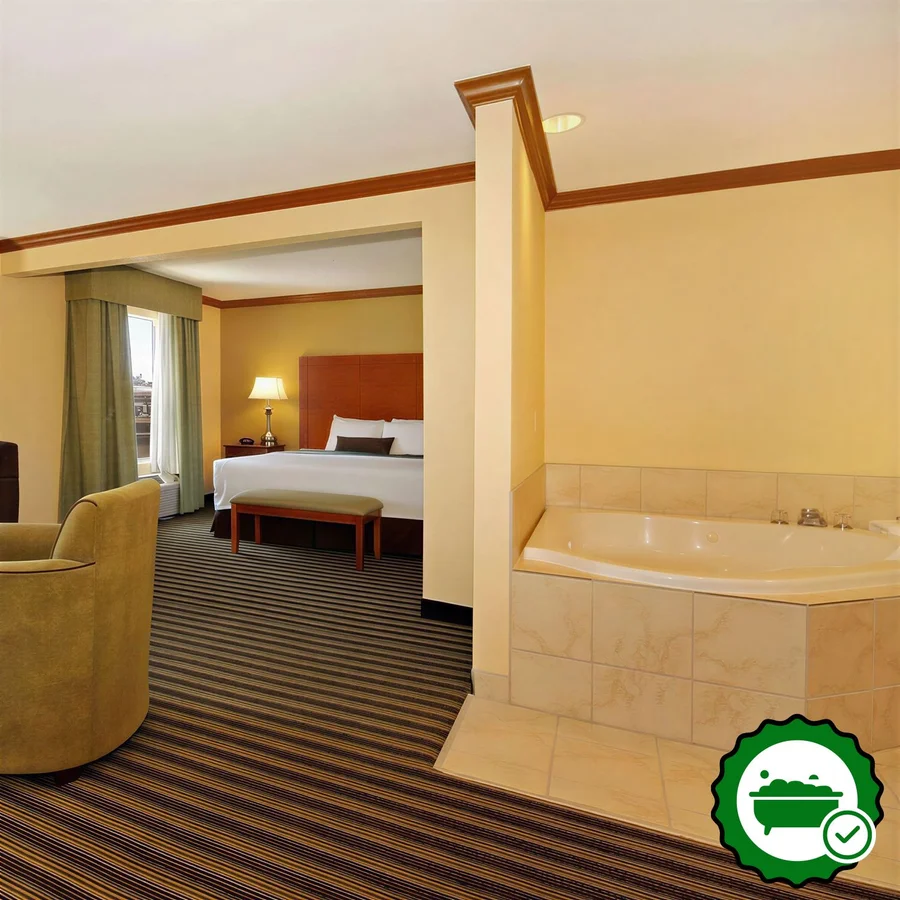 Best Western Plus Seawall Inn & Suites By The Beach - Verified Jacuzzi In-Room