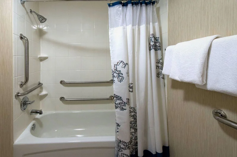 Residence Inn Fayetteville Cross Creek - Featured hot tub
