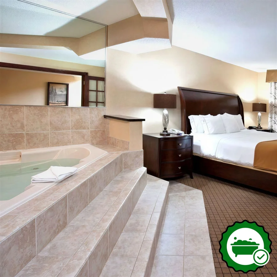 Holiday Inn Express & Suites Wadsworth, an IHG hotel - Verified Jacuzzi In-Room