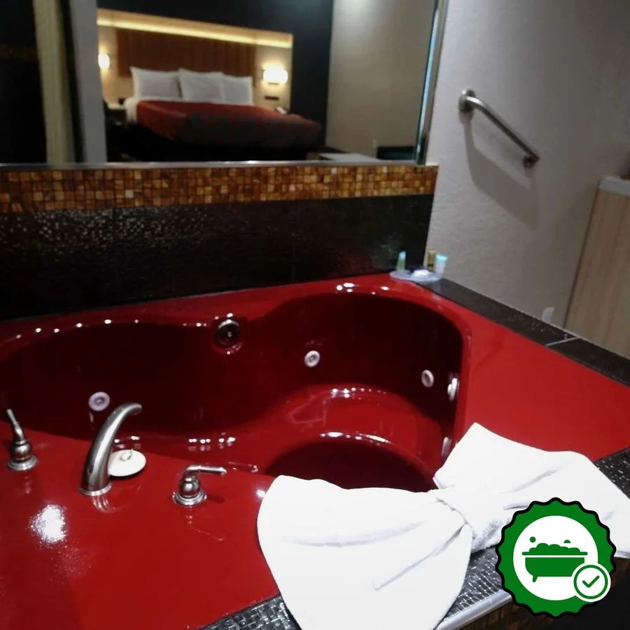 Americas Best Value Inn Rialto - Verified Jacuzzi In-Room