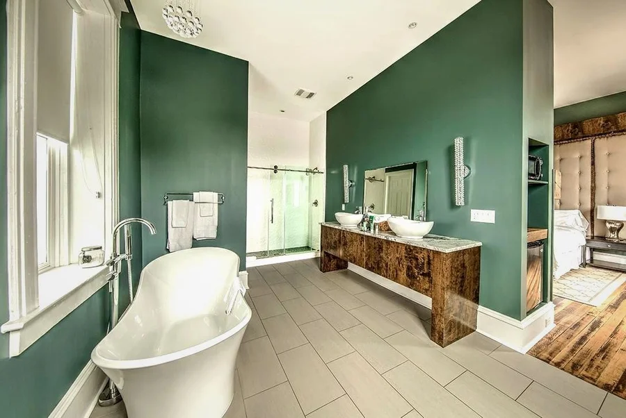 The Harkness Hotel - Featured hot tub
