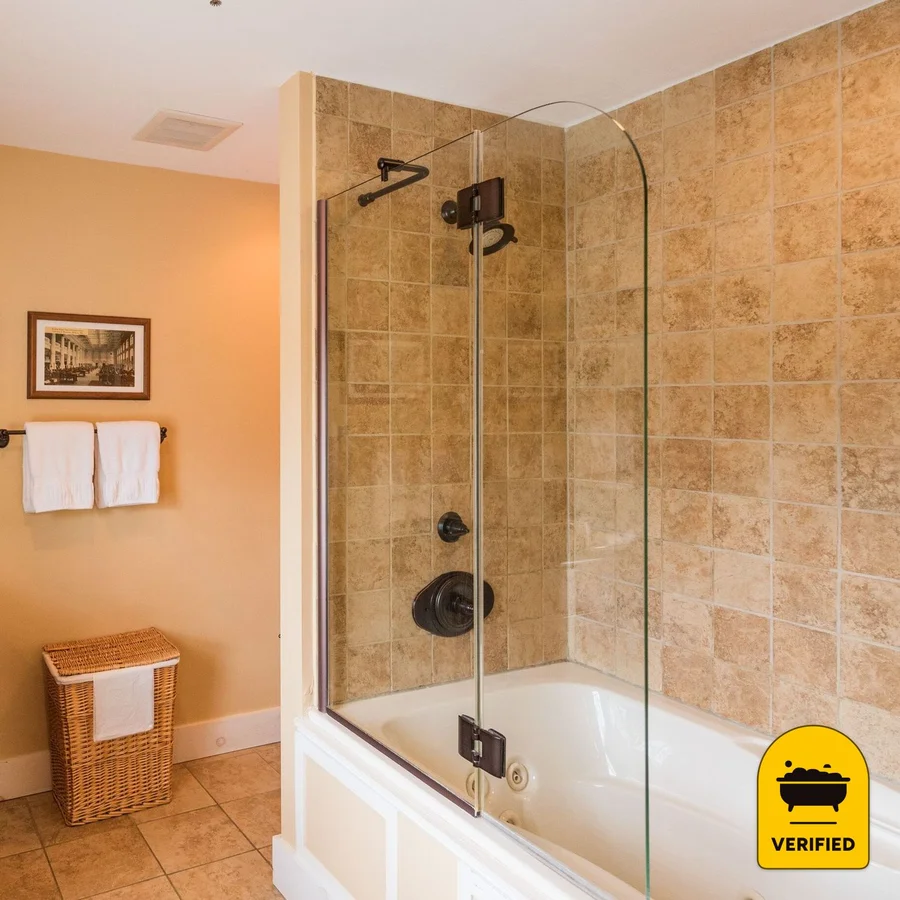 The Reluctant Panther Inn & Restaurant: the Dorothy Canfield Fisher Suite in Manchester, VT