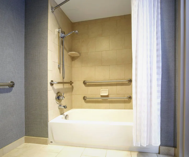 Hyatt Place Grand Rapids South - Featured hot tub