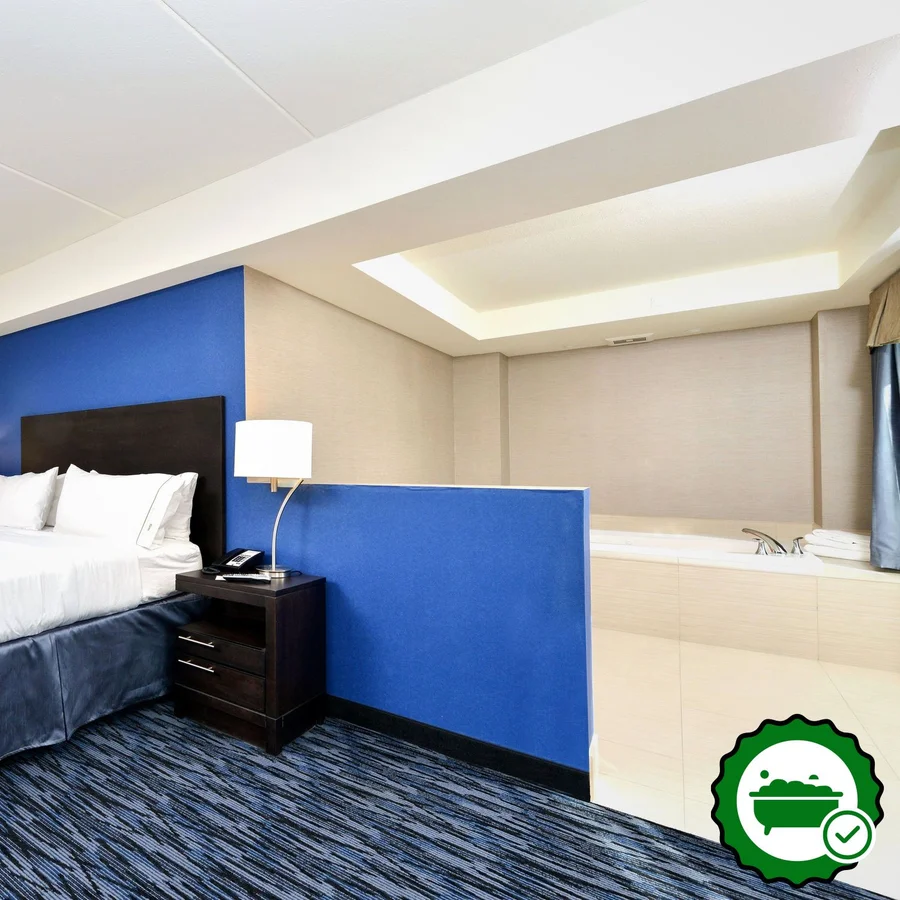 Holiday Inn Express & Suites Peekskill-lower Hudson Valley, An IHG Hotel - Verified Jacuzzi In-Room