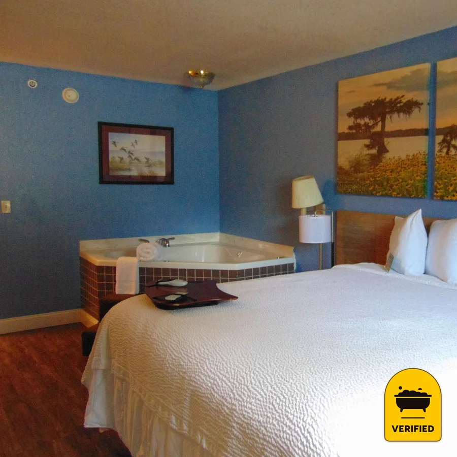 Days Inn by Wyndham Fordyce: the Jetted Tub Suite in Fordyce, AR