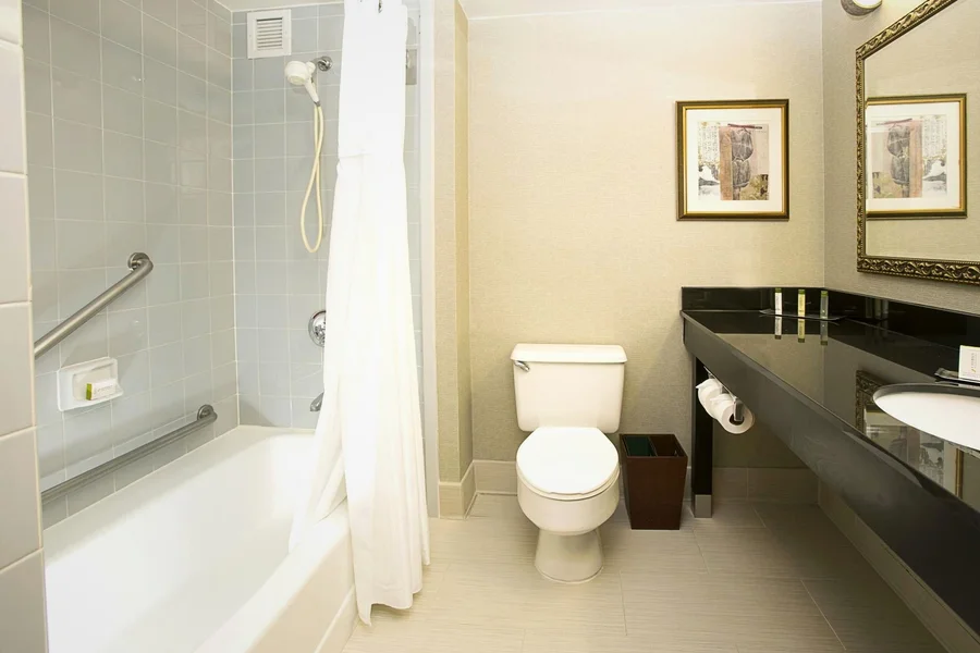 DoubleTree by Hilton Detroit Novi - Featured hot tub