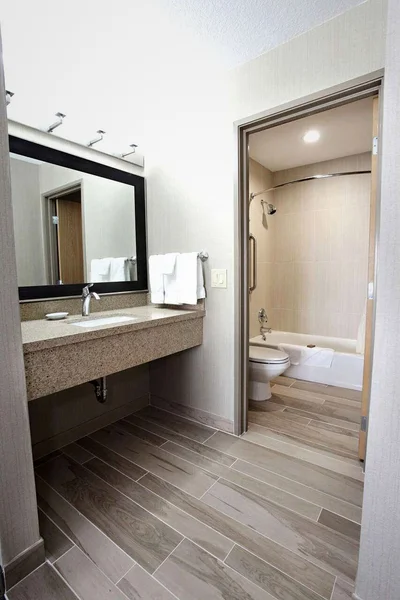 Best Western Plus CottonTree Inn - Featured hot tub