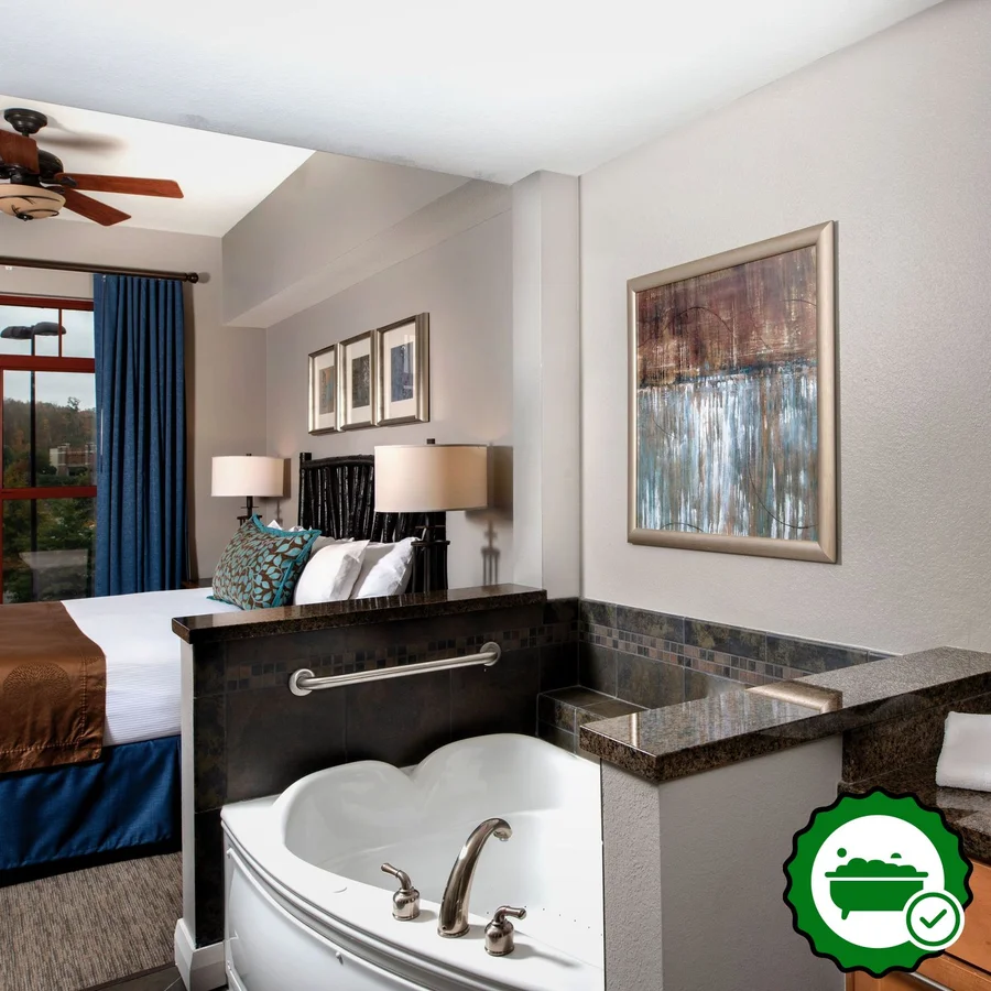 Club Wyndham Great Smokies Lodge - Verified Jacuzzi In-Room