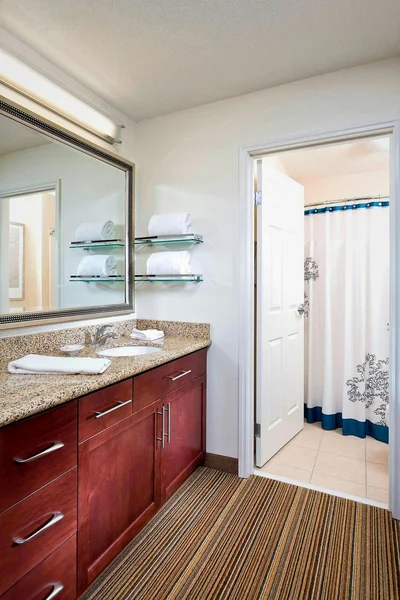 Residence Inn Canton - Featured hot tub