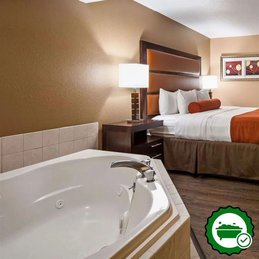Best Western Crossroads Of The Bluffs - Verified Jacuzzi In-Room