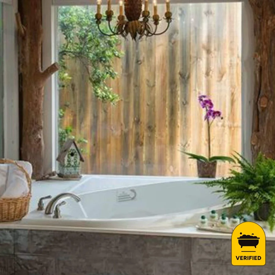 Blisswood Bed And Breakfast Ranch, the water at Cat Spring