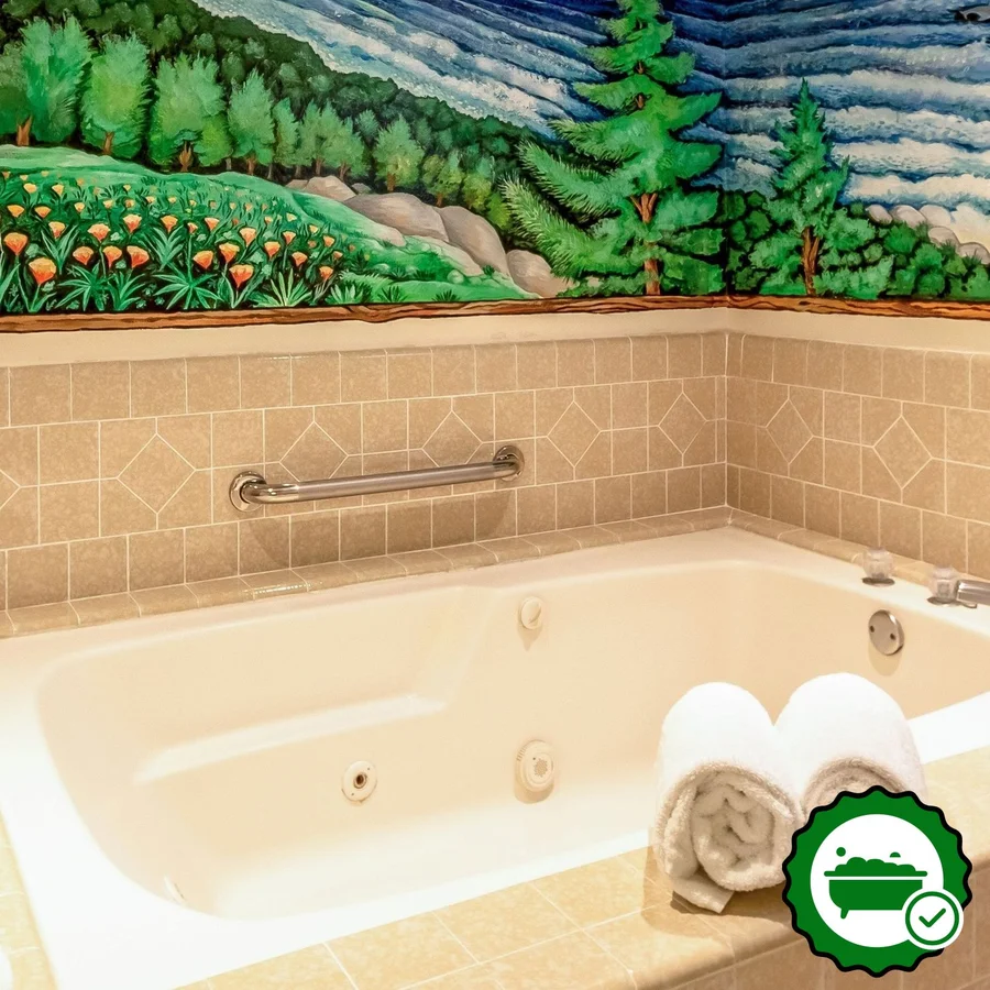 Lone Oak Lodge - Verified Jacuzzi In-Room