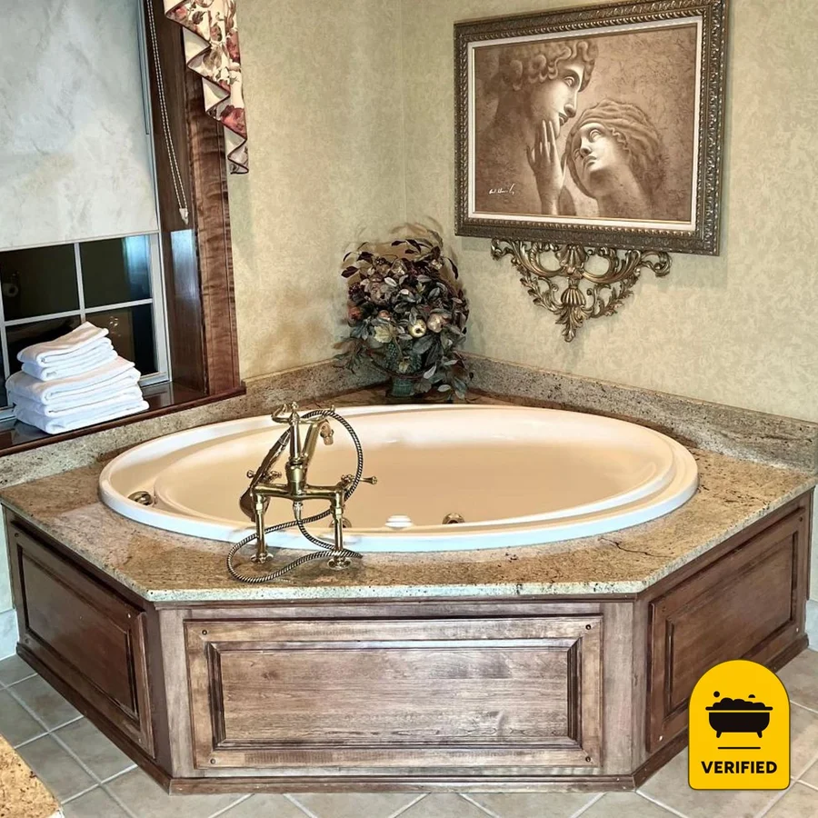 The Port Hotel: the King Spa Bath Room in Port Washington, WI