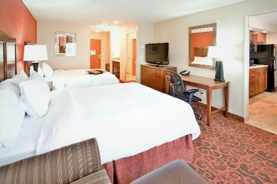 Hampton Inn Idaho Falls/Airport - Guest Room image