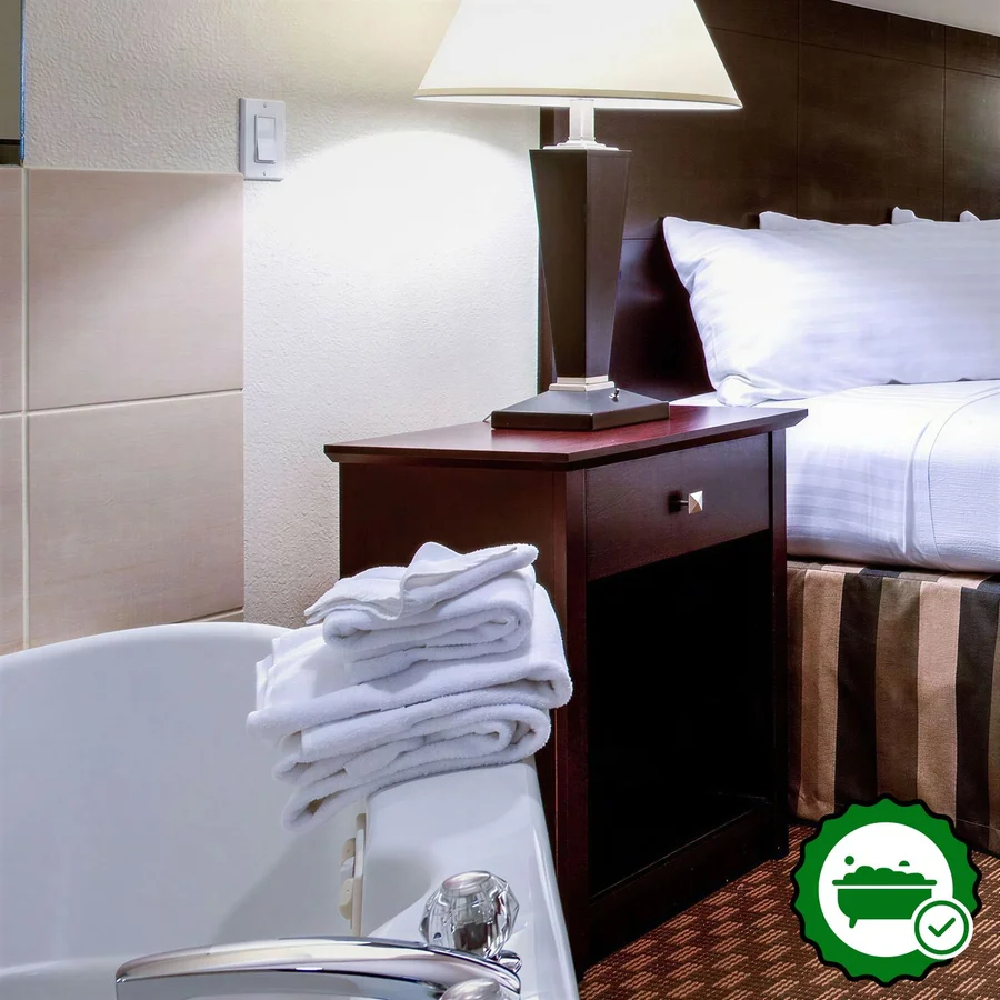 Quality Inn - Verified Jacuzzi In-Room