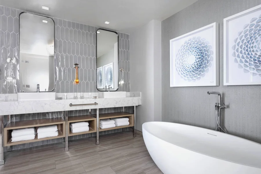 Marriott Virginia Beach Oceanfront Resort - Featured hot tub