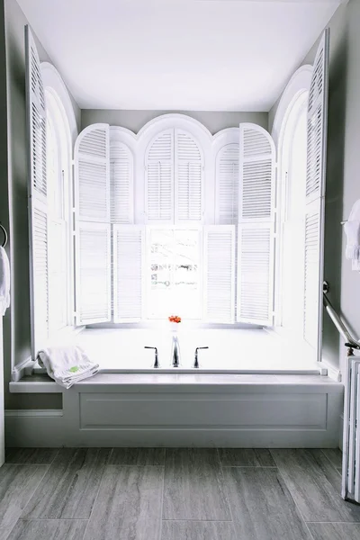 Bayberry Inn of Newport - Featured hot tub