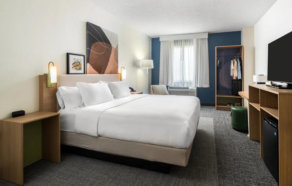 Seville Plaza Hotel, Trademark Collection by Wyndham - Guest Room image