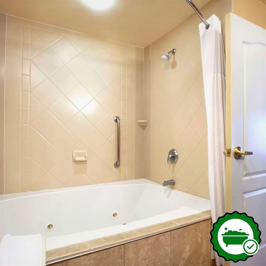 Hampton Inn & Suites Mountain Home - Verified Jacuzzi In-Room