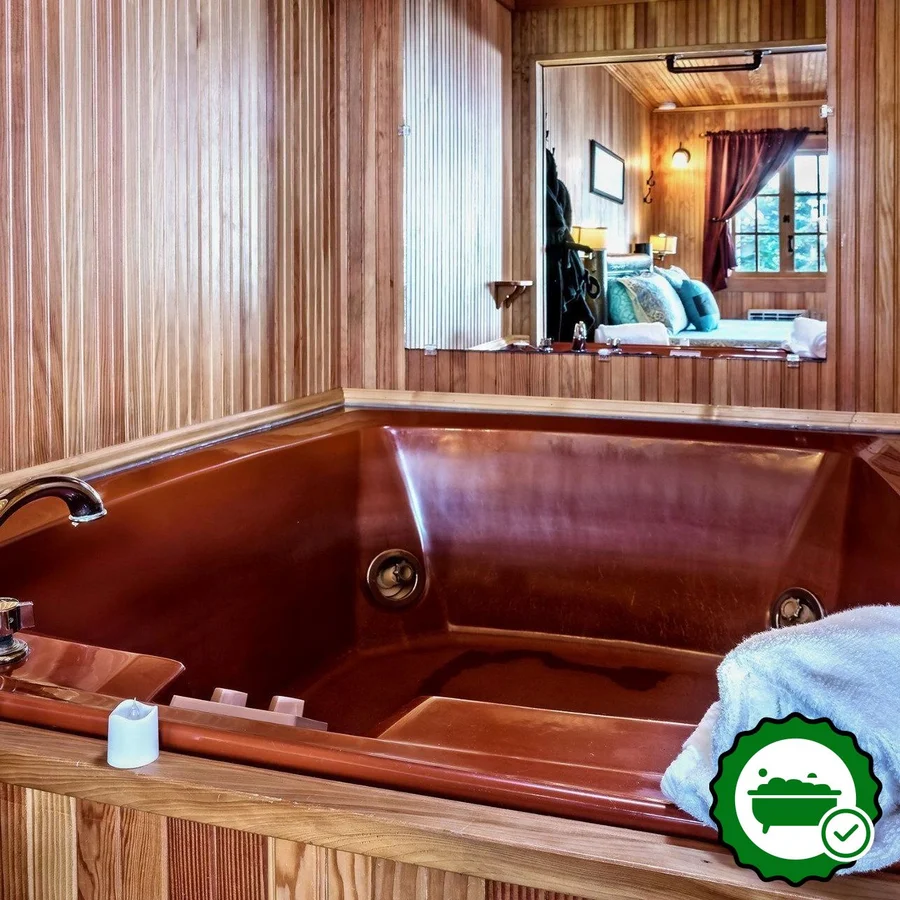 Whistling Winds Motel - Verified Jacuzzi In-Room
