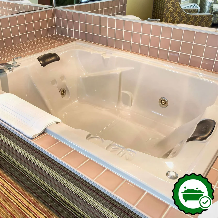 Quality Inn - Verified Jacuzzi In-Room