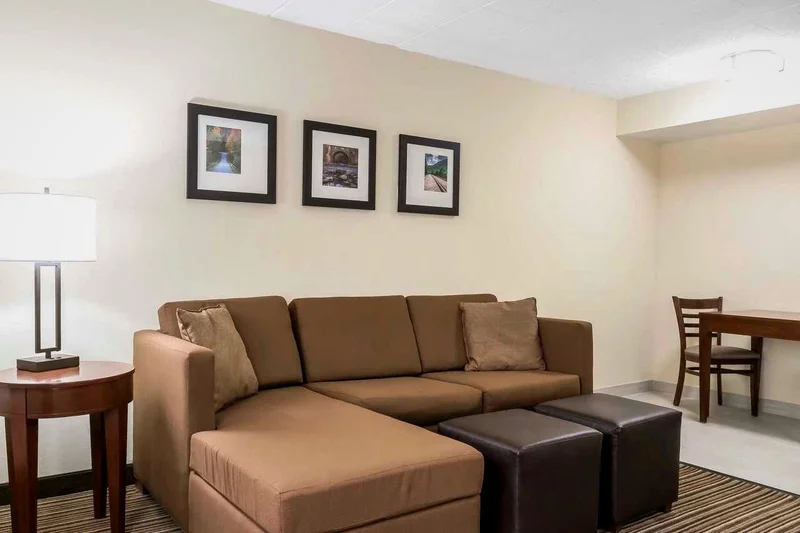 Comfort Inn - Pocono Mountains - Guest Room image