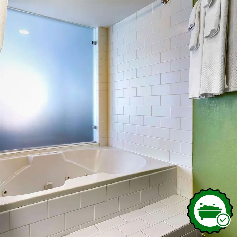Sleep Inn Allentown - Fogelsville - Verified Jacuzzi In-Room