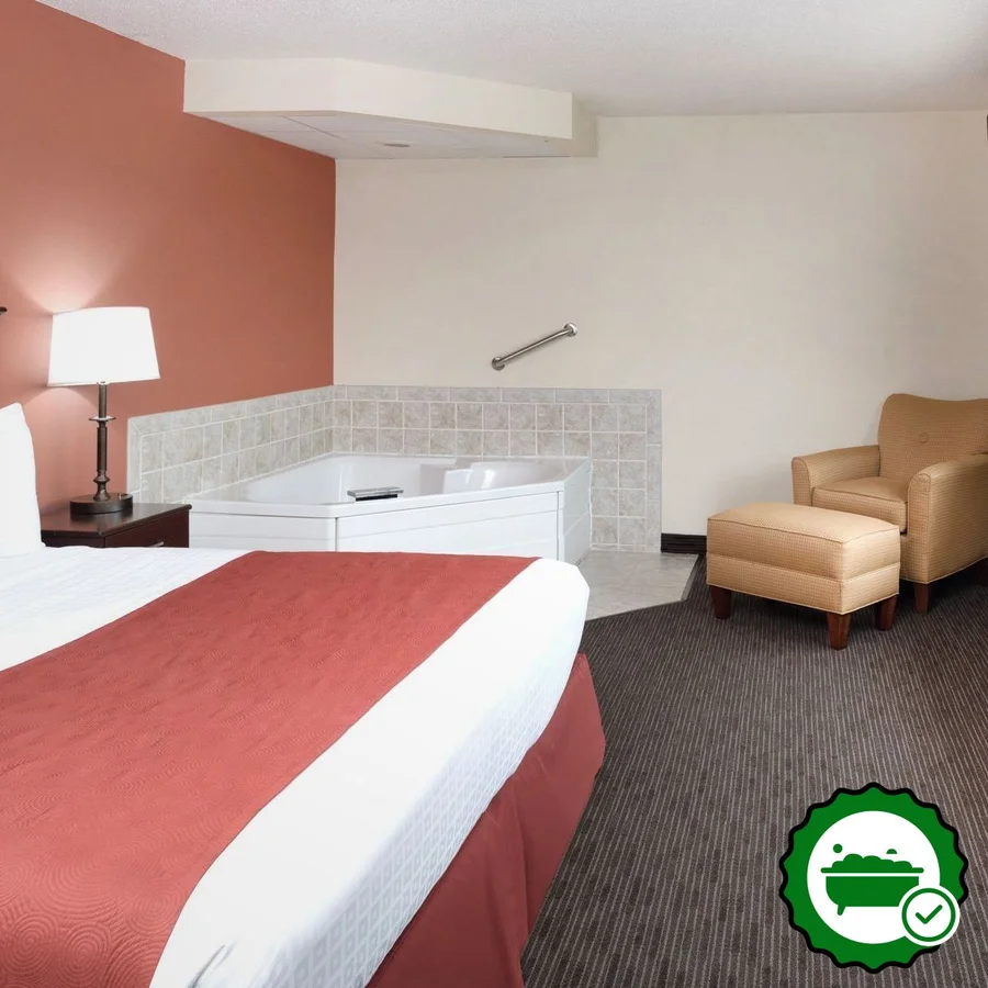 AmericInn by Wyndham Valley City - Verified Jacuzzi In-Room